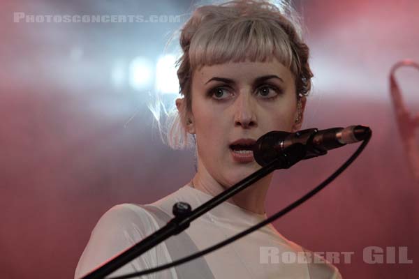 VAULTS - 2014-11-13 - PARIS - La Boule Noire - 